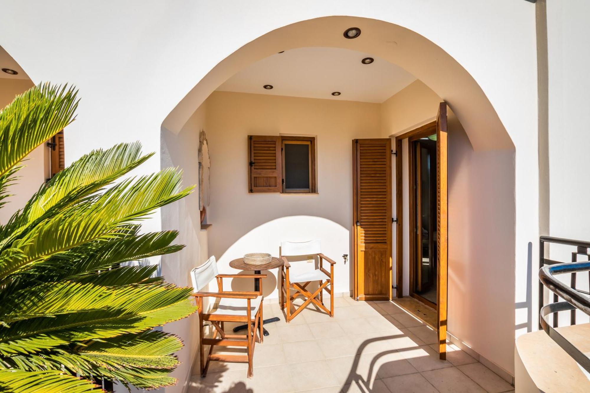 Petra Studios Karpathos Exterior photo