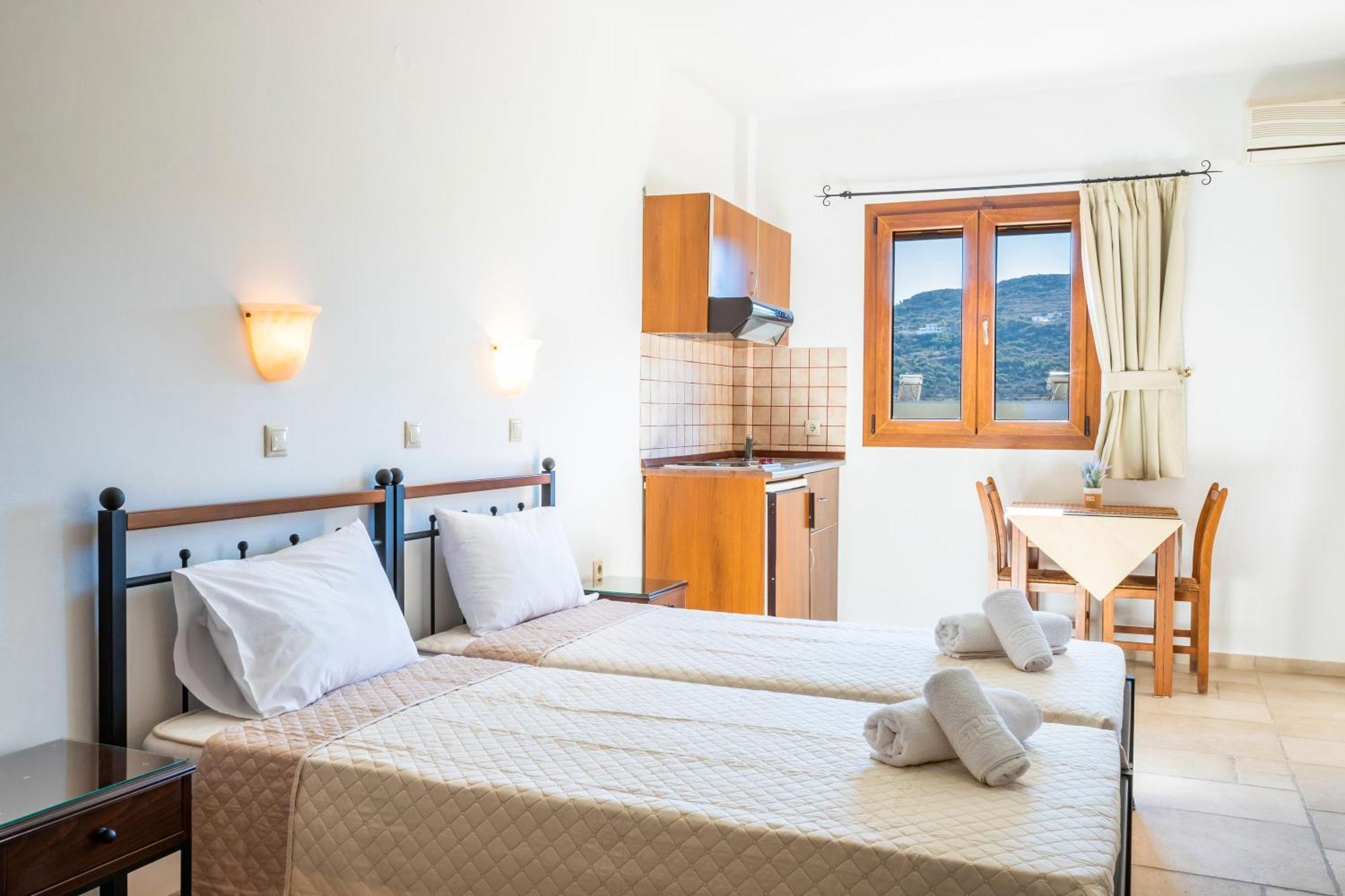 Petra Studios Karpathos Exterior photo